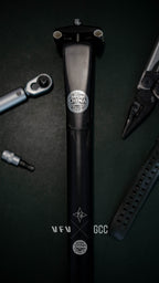 VoiceVelo Deep V Carbon Seatpost – 27.2mm / 30.9mm