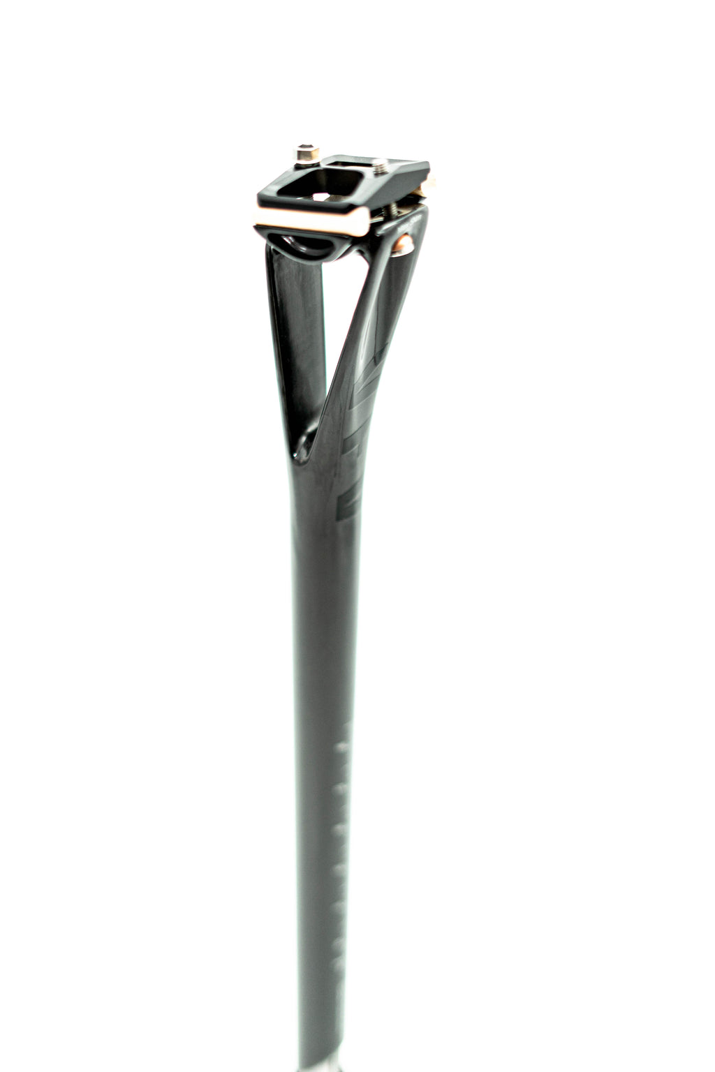 VoiceVelo Deep V Carbon Seatpost – 27.2mm / 30.9mm