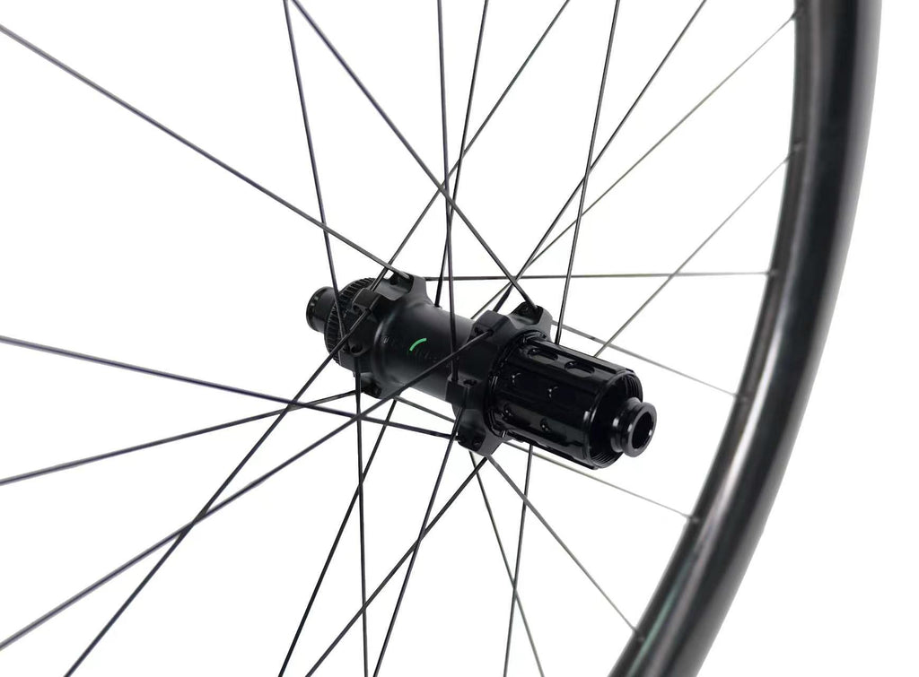 UpVine Gravel Disc Carbon Wheelset